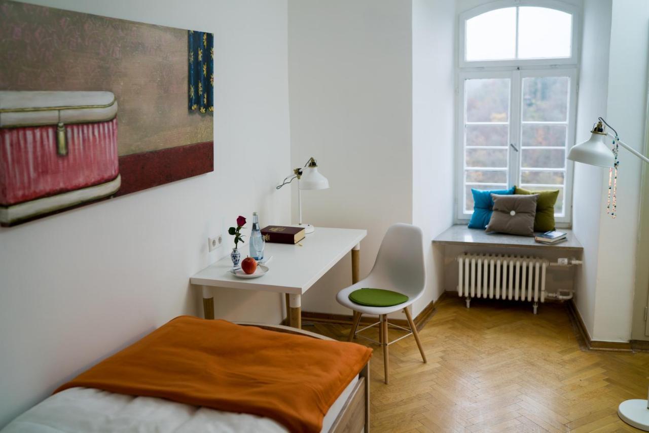 Biohotel Schloss Kirchberg 컬크버그엔더젝스트 외부 사진