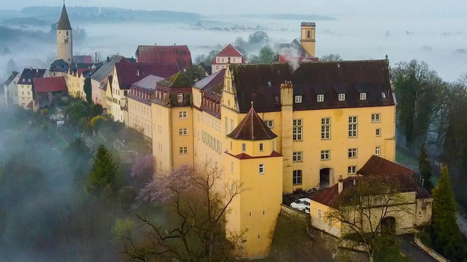 Biohotel Schloss Kirchberg 컬크버그엔더젝스트 외부 사진
